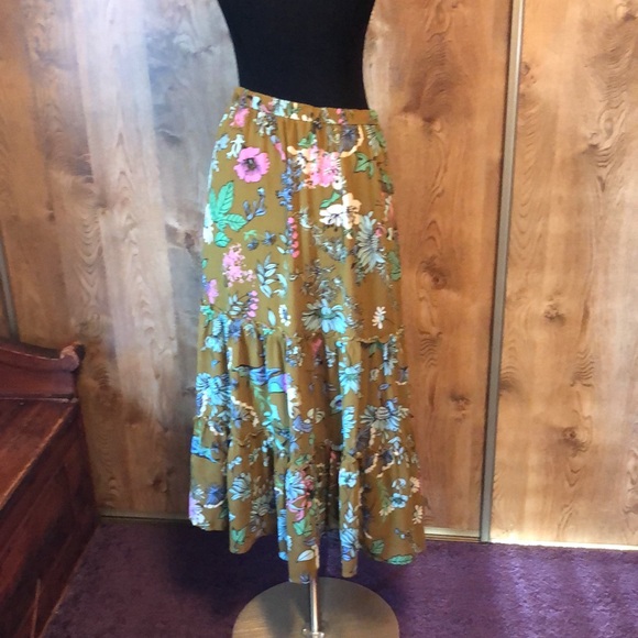 Aerie long floral Skirt - Picture 4 of 8